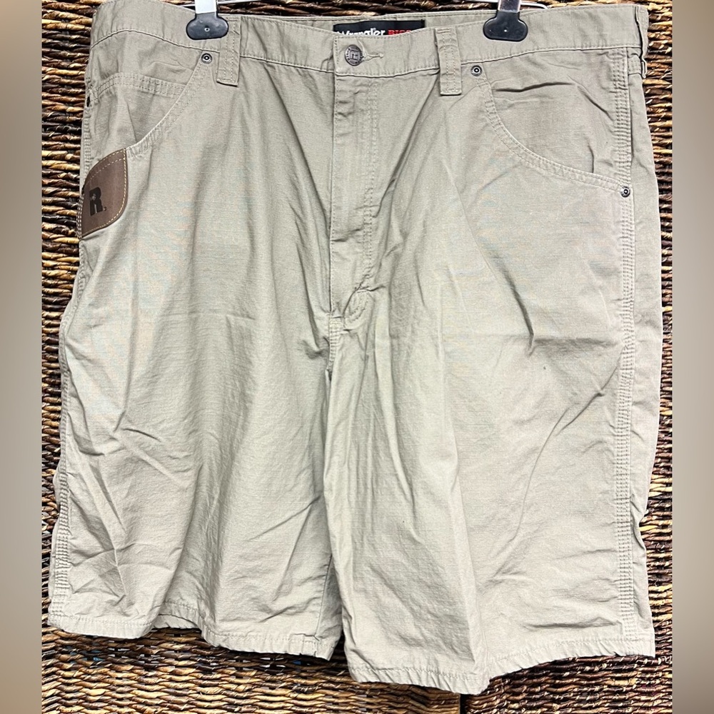Wrangler Riggs Workwear Men’s Shorts, Size:40, Khaki Color